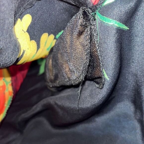 Beautiful Max Mara Floral Art Pura Seta 100% Silk Wrap Blouse US 6 - Picture 16 of 16